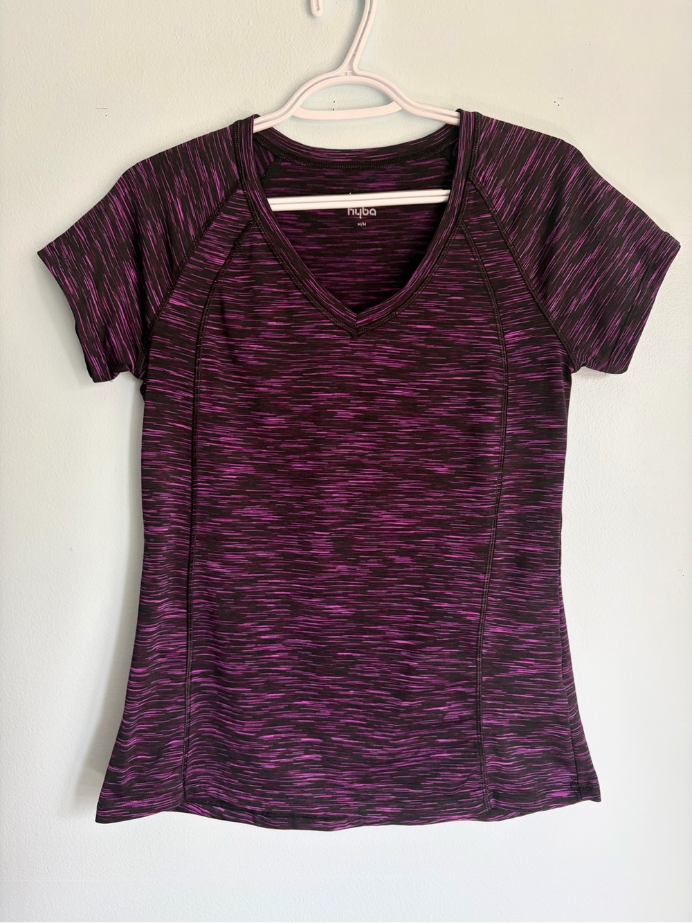Reitman’s Hyba Women’s Activewear T-Shirt - Purple Pattern - Size Medium